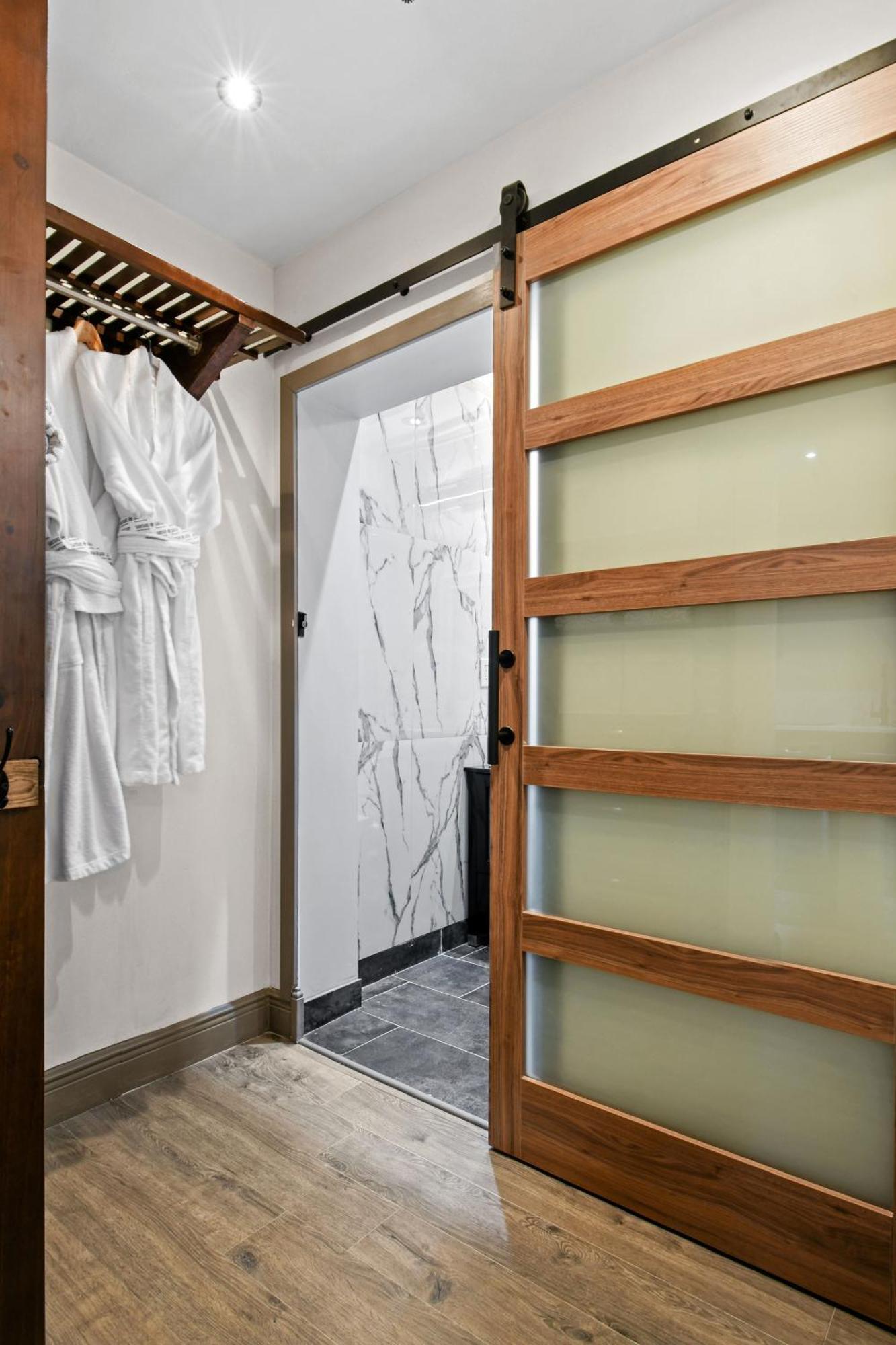 Orchid Suites - Historic Palm Beach Hotel Condominium エクステリア 写真