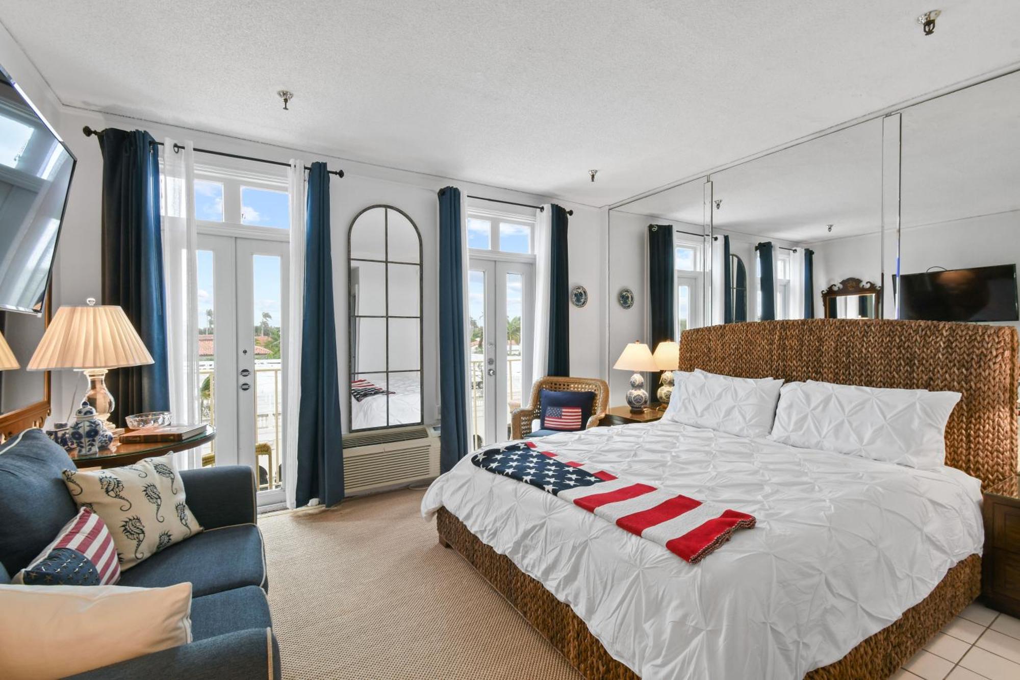Orchid Suites - Historic Palm Beach Hotel Condominium エクステリア 写真