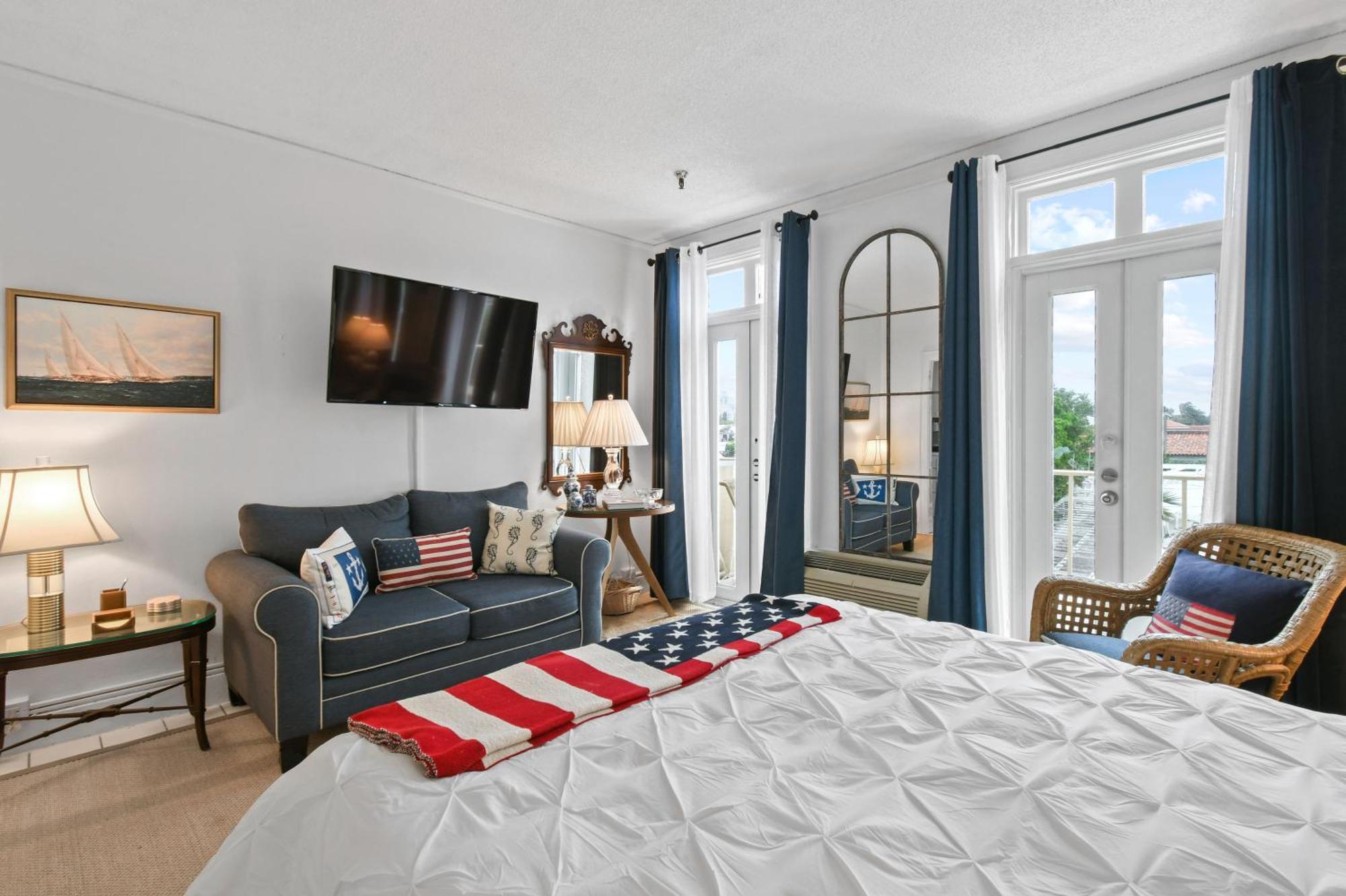 Orchid Suites - Historic Palm Beach Hotel Condominium エクステリア 写真