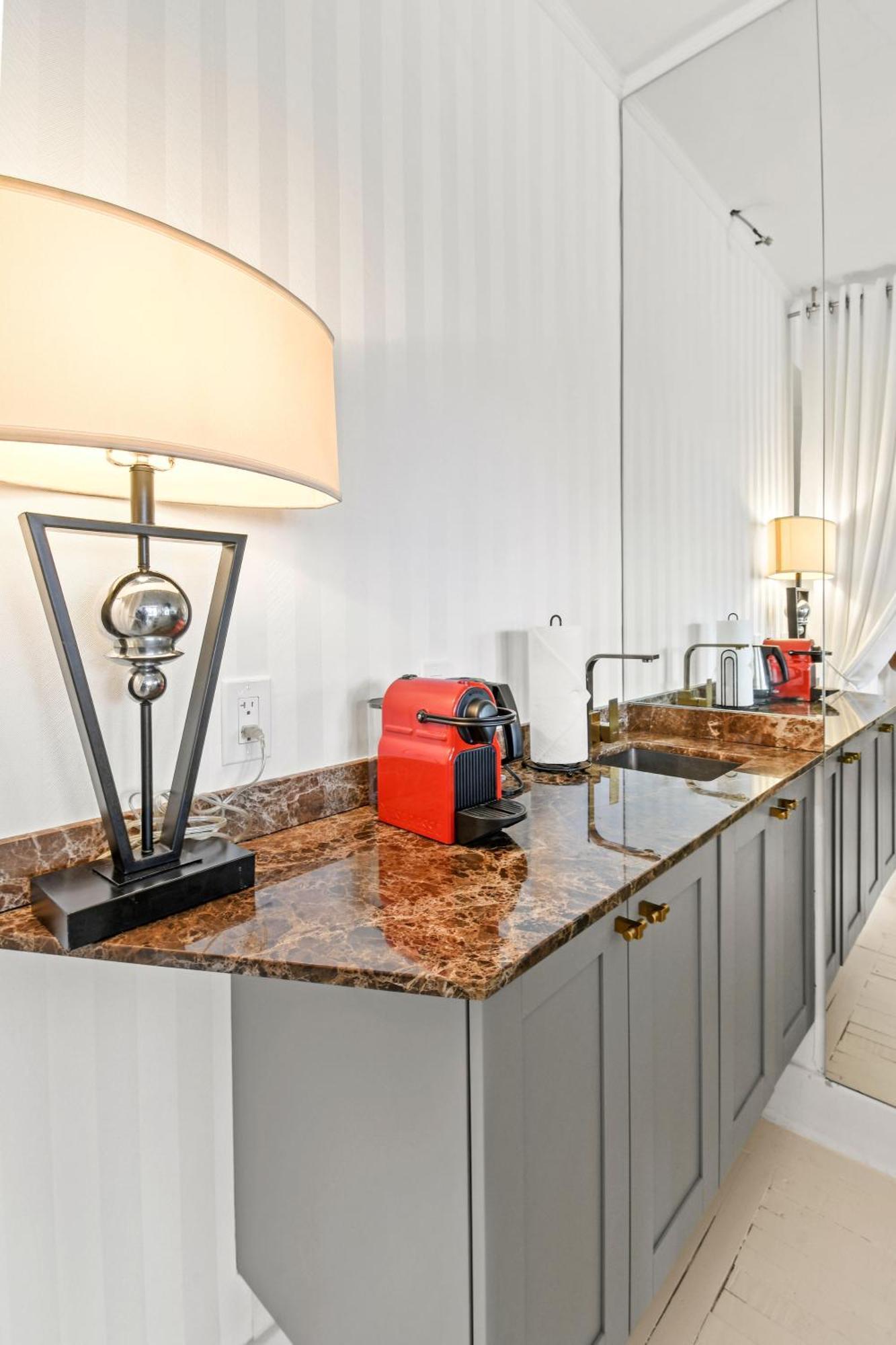 Orchid Suites - Historic Palm Beach Hotel Condominium エクステリア 写真